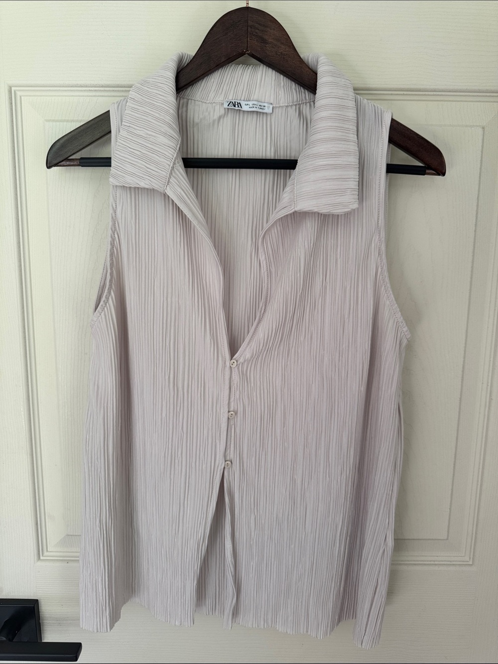 ZARA Light Beige Pleated Sleeveless Collared Tank